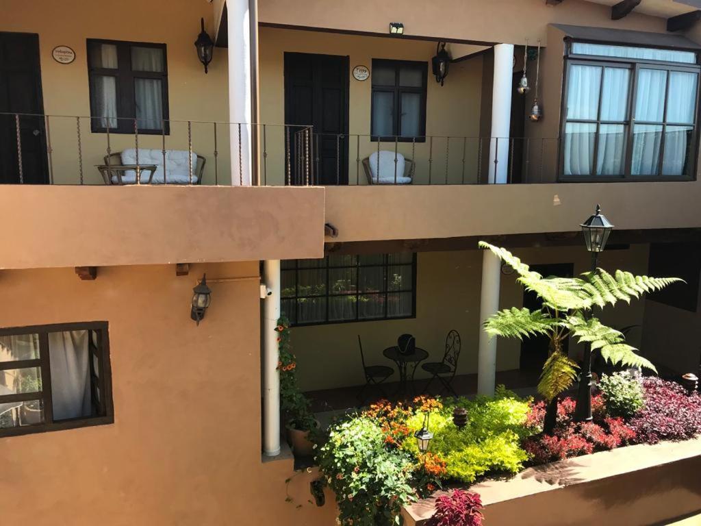 Casa De Las Escaleras Patzcuaro Exterior photo